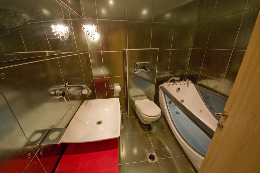 Onar Guesthouse Palaiós Ájos Athanásios Eksteriør bilde